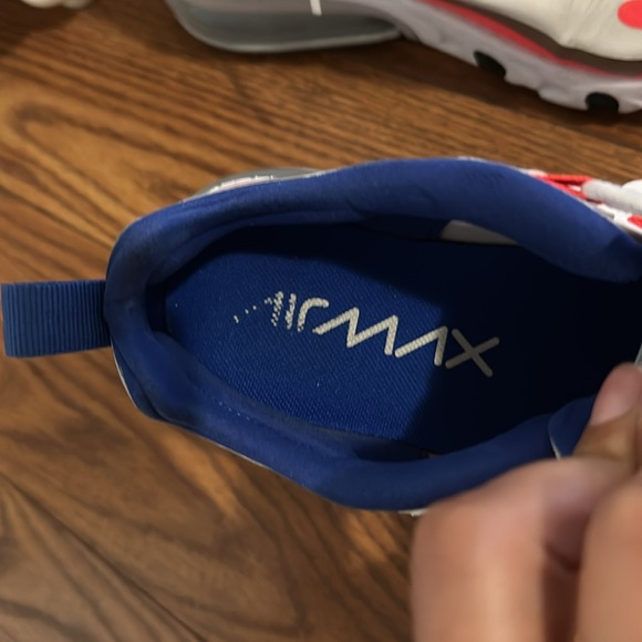 Nike Air270 - Picture 3 of 5